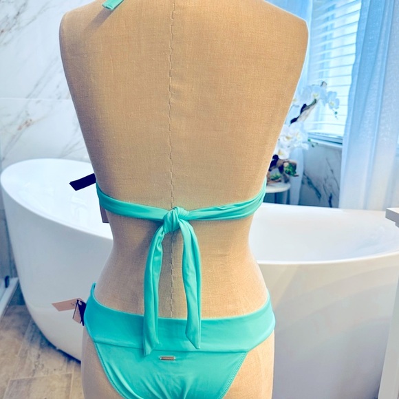 NWT Victoria’s Secret Seafoam Halter Bikini Top (L) & Hipster Bikini Bottom (M) - Picture 3 of 5